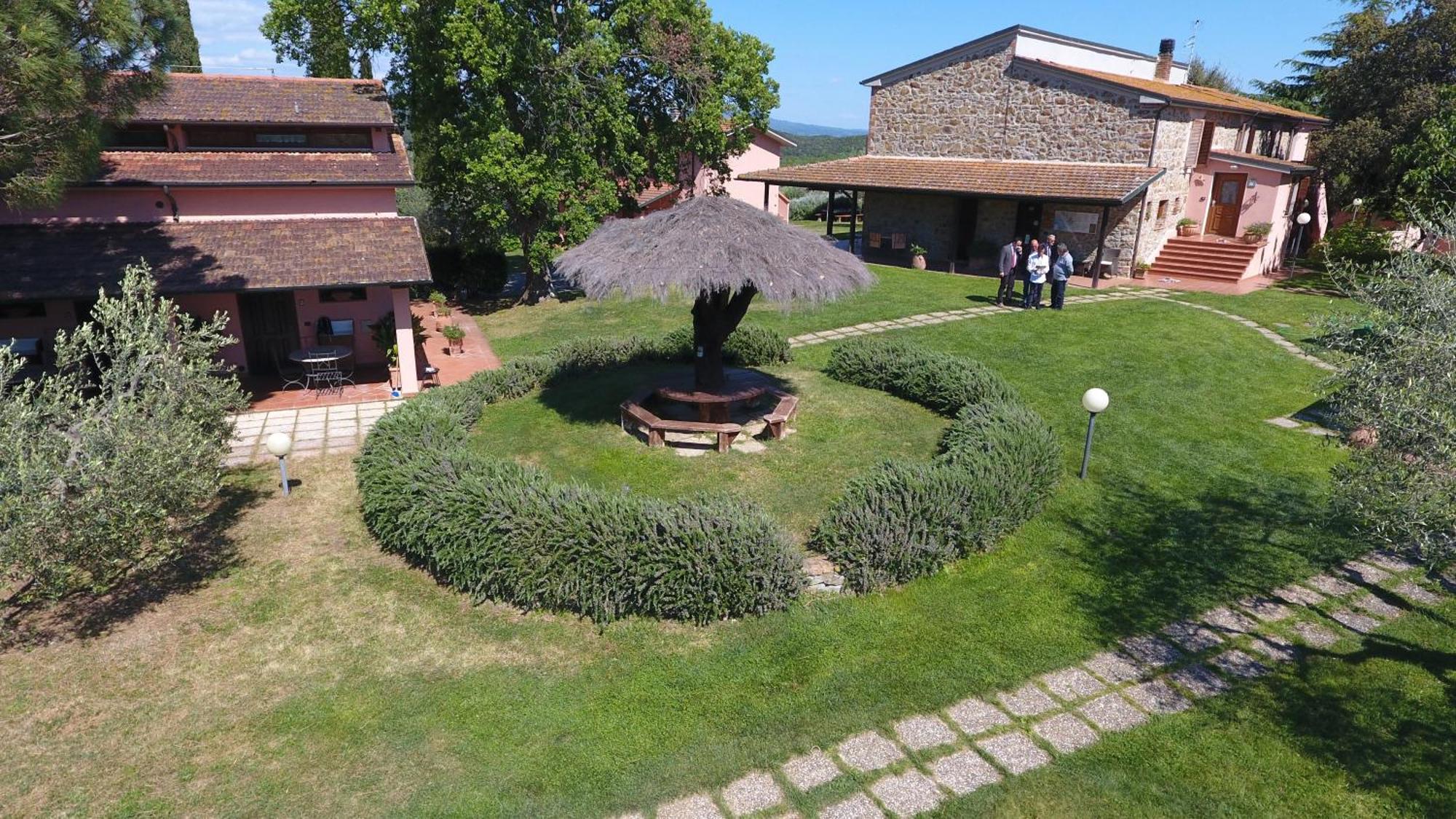 Agriturismo Poggio Corbello La Pesta Eksteriør bilde