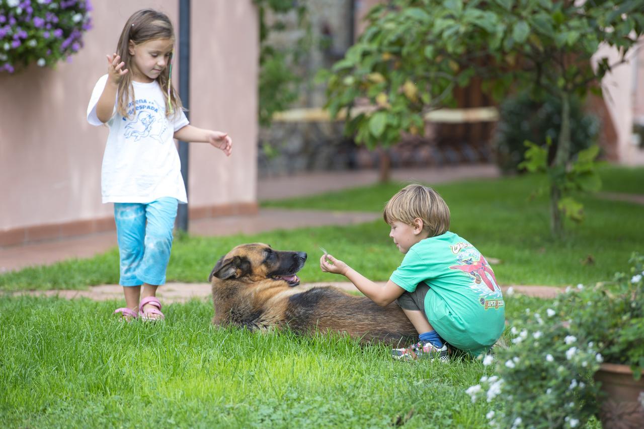 Agriturismo Poggio Corbello La Pesta Eksteriør bilde