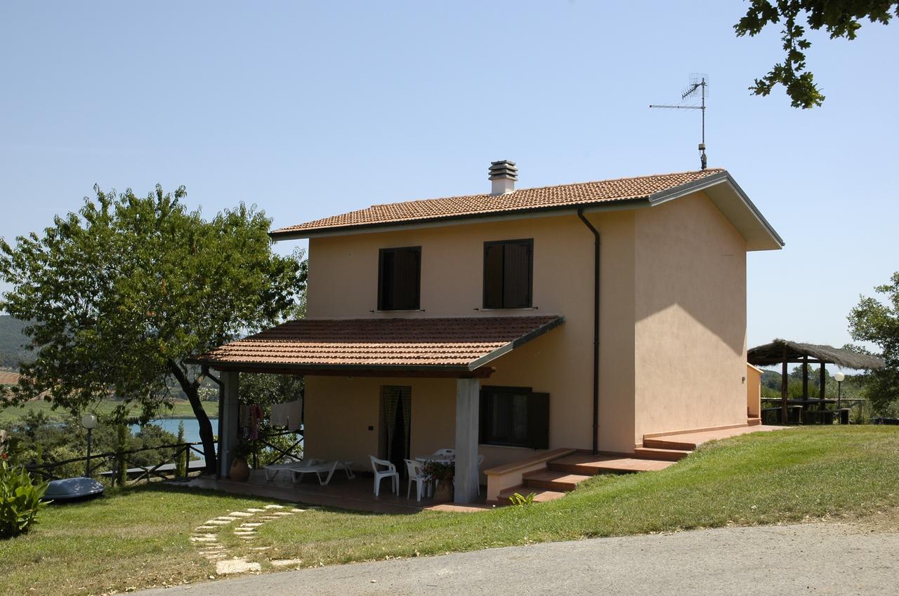 Agriturismo Poggio Corbello La Pesta Eksteriør bilde
